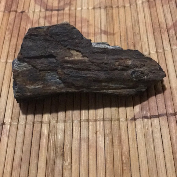 Petrified Wood  Natural Healing Stone - Picture 5 of 5